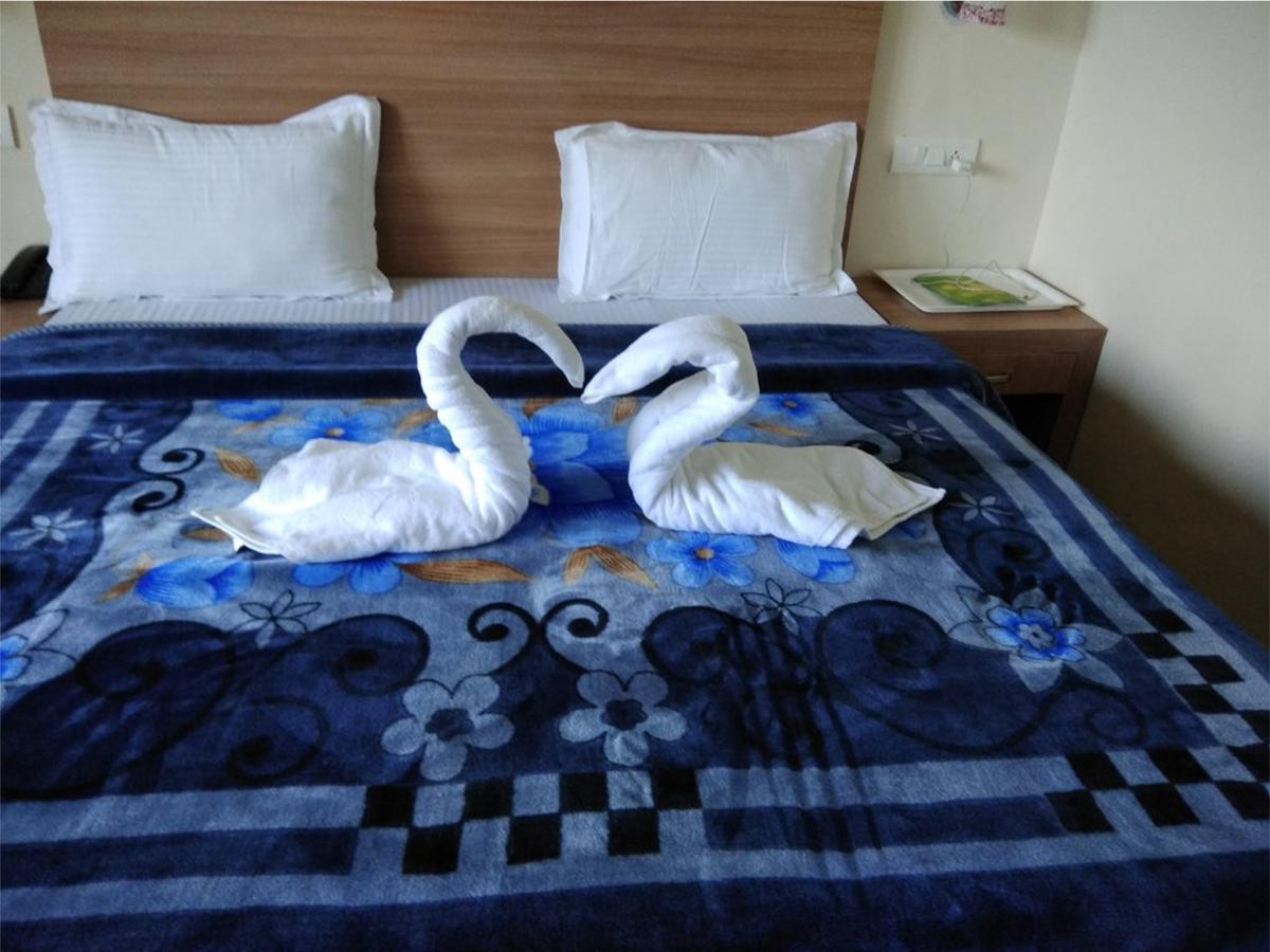 Hotel Emerald Valley Chail Exterior photo